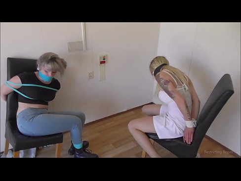 ❤️ Dependentă / legată și cu căluș / domnișoară în primejdie ️ at us ro.ixiporn-com.ru ❤